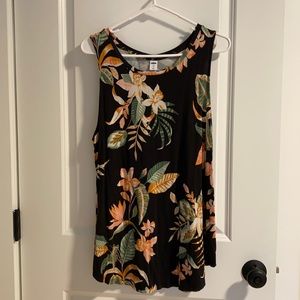 Old Navy Luxe Tropical Tank Top - Large